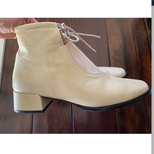 Naguisa Dana Ankle Boots, Ecru, Size 39.